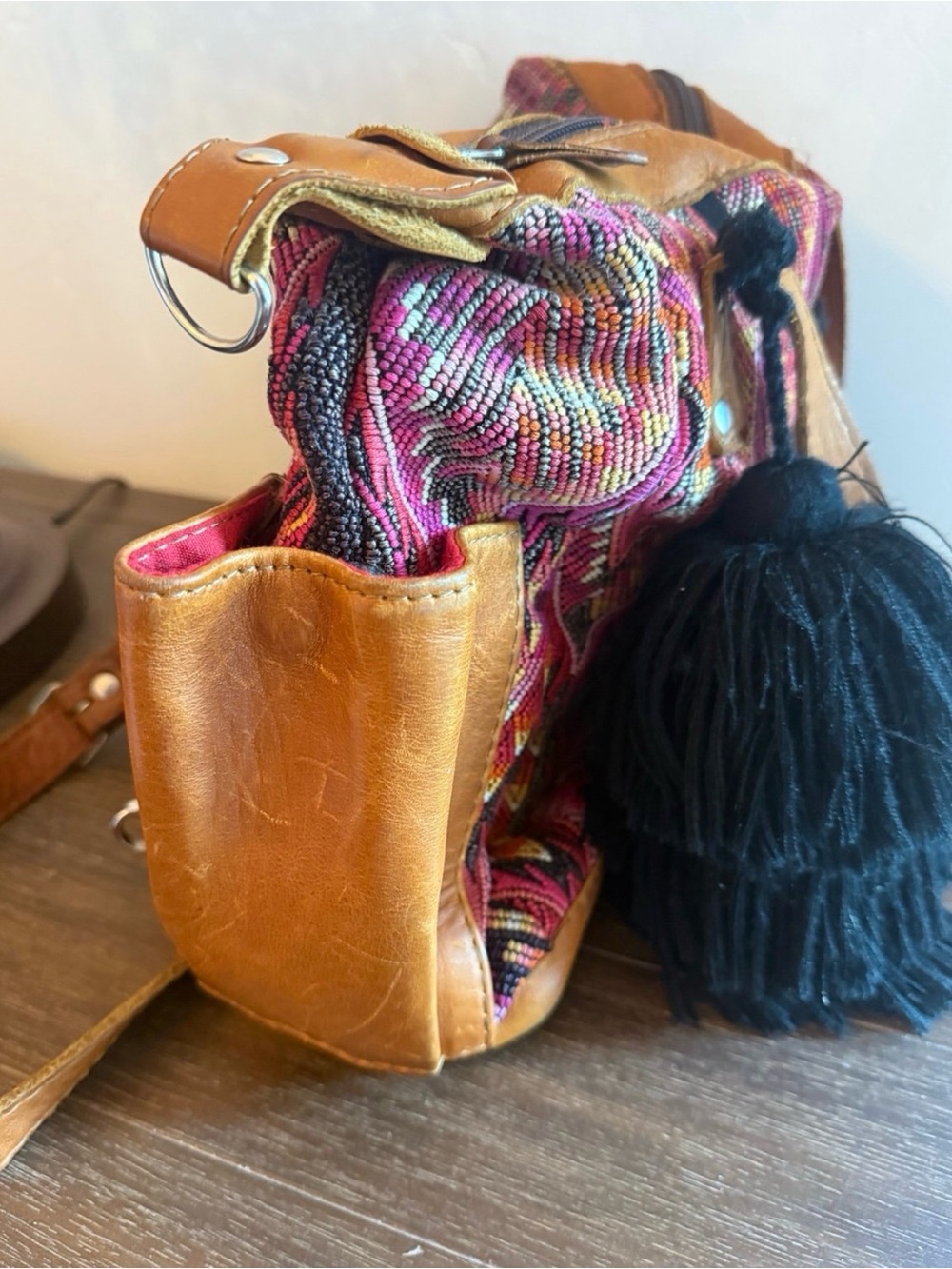 Handwoven Pink Patterned Tote Bag with Leather Trim - Picture 4 of 11